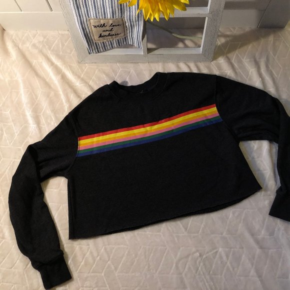 π΄3 for $20π΄ Rainbow Cropped Sweater - Picture 8 of 15